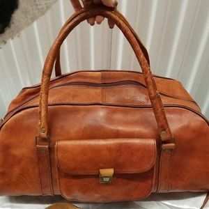 VINTAGE LEATHER TRAVEL BAG
